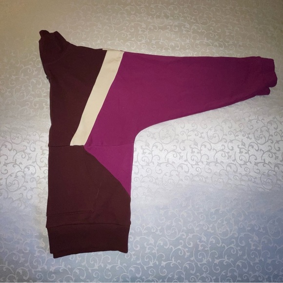 American Eagle Quarter Zip Tri-Color Sweatshirt And Matching Socks - Picture 6 of 16